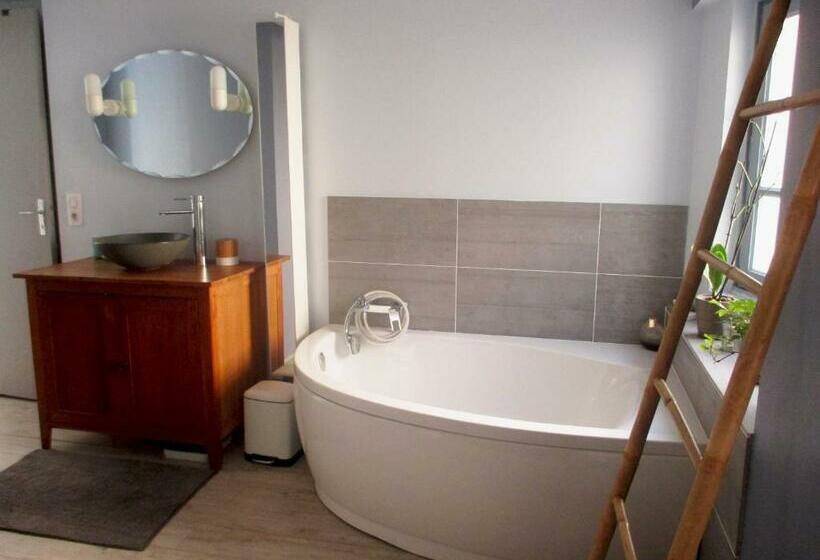 ペンション La Maison Aux Oiseaux