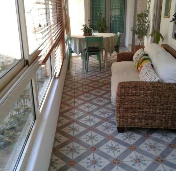 ペンション La Maison Aux Oiseaux