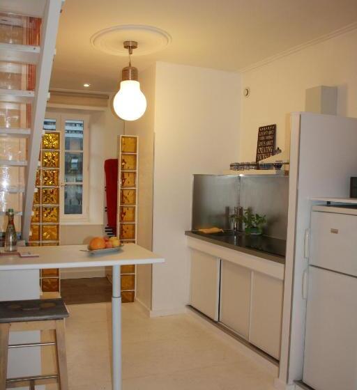 بنسيون La Maison Bleue