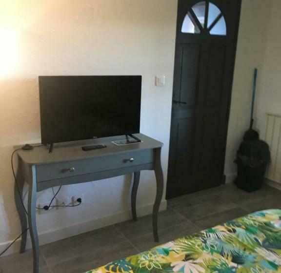 פנסיון La Nectarine