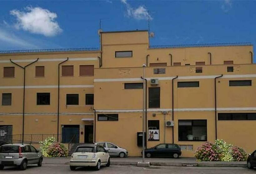بنسيون La Viaroma