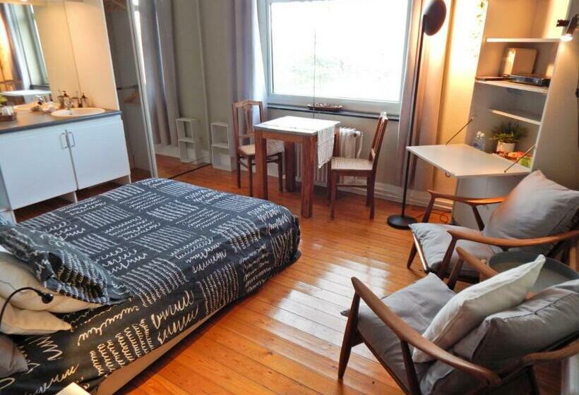 Пансион Les Remparts