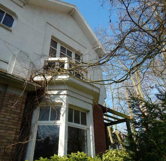 Пансион Les Remparts