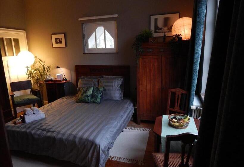 Пансион Les Remparts