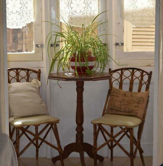 پانسیون Maria Townhouse Heart Of Victoria B&b