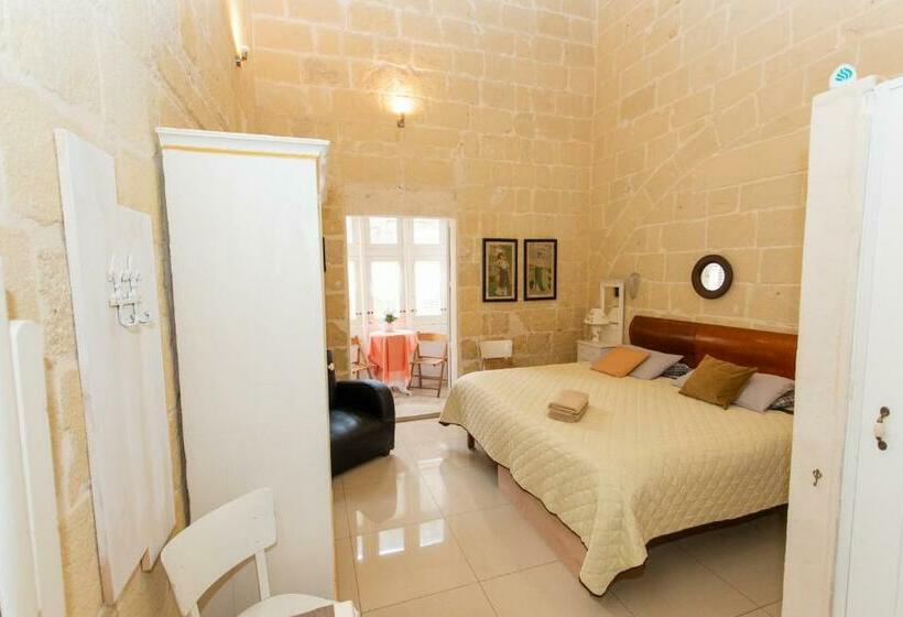 پانسیون Maria Townhouse Heart Of Victoria B&b