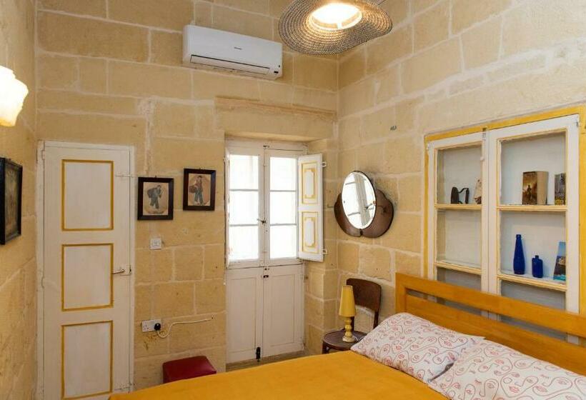 پانسیون Maria Townhouse Heart Of Victoria B&b