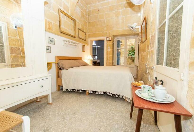 پانسیون Maria Townhouse Heart Of Victoria B&b