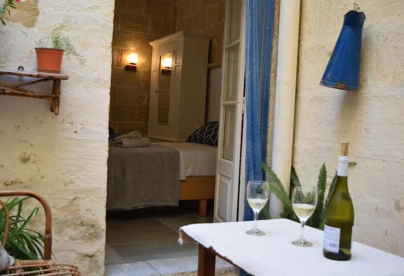 پانسیون Maria Townhouse Heart Of Victoria B&b