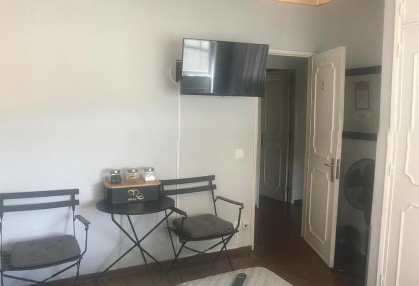 بنسيون Miguel Torga Room