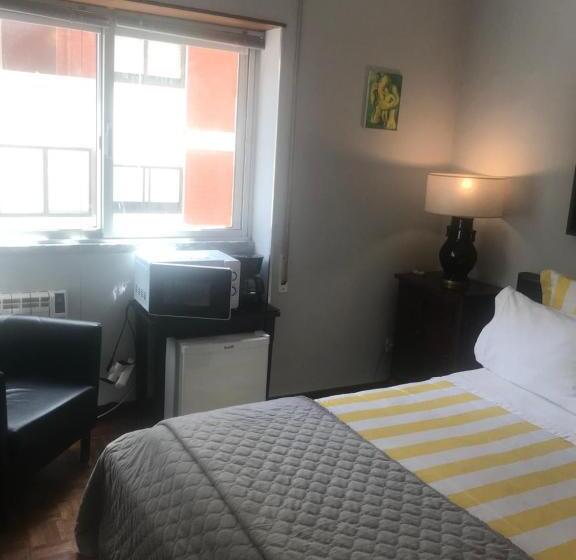 بنسيون Miguel Torga Room