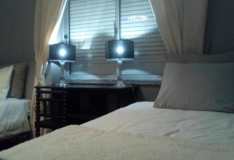 بنسيون Miguel Torga Room