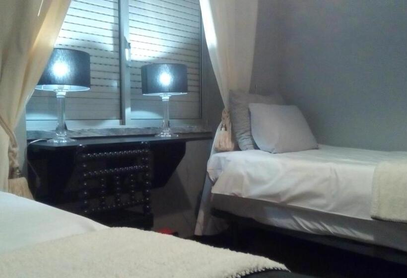 بنسيون Miguel Torga Room