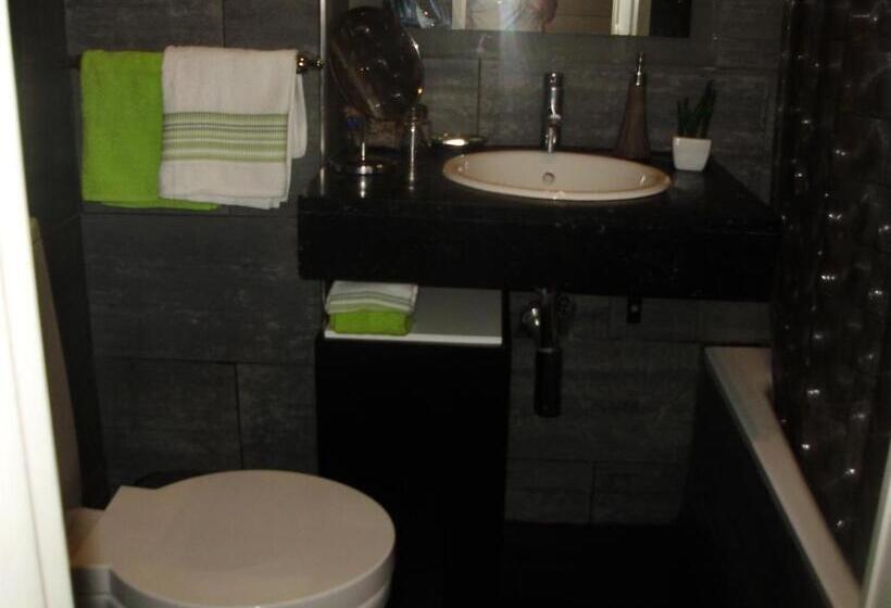 بنسيون Miguel Torga Room