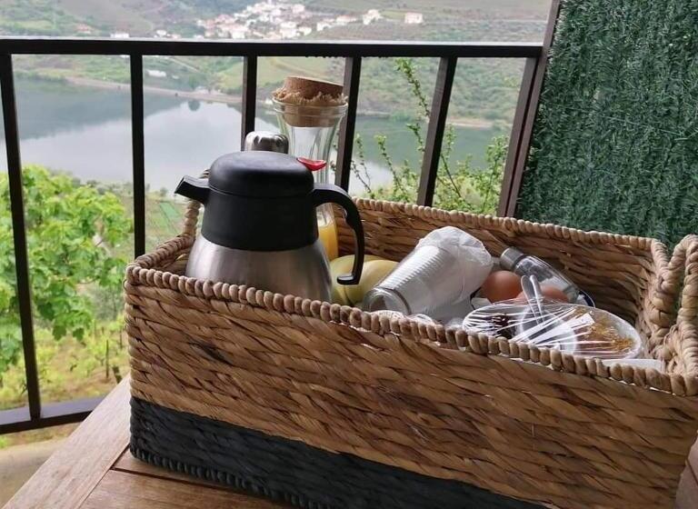 膳宿费 Tomás Barqueiro