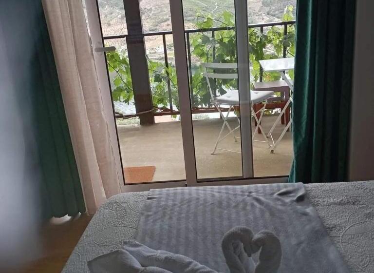 膳宿费 Tomás Barqueiro