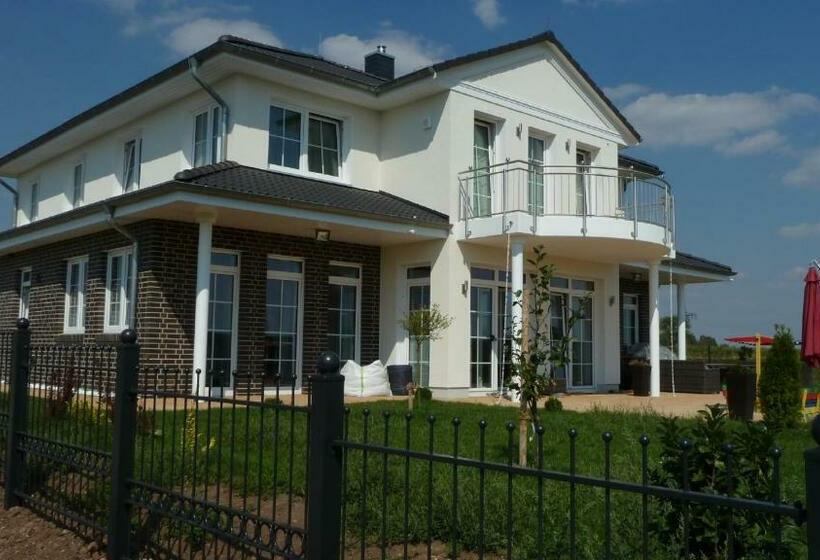 ペンション Villa Toskana