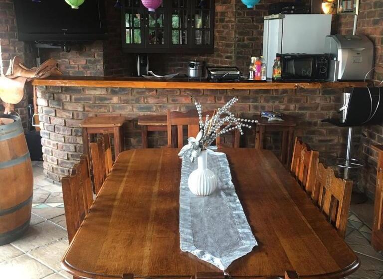 Пансион Walmer Heights Guest House