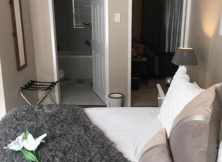 Пансион Walmer Heights Guest House