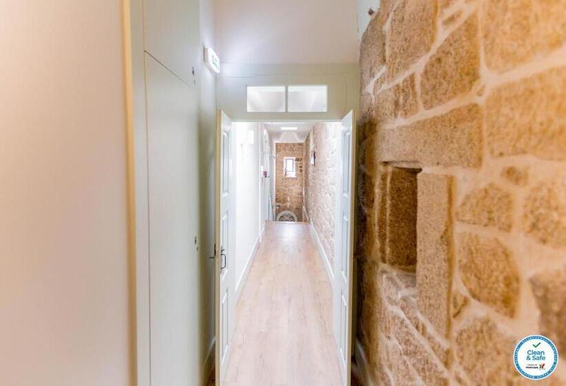 Общежитие Douro Village