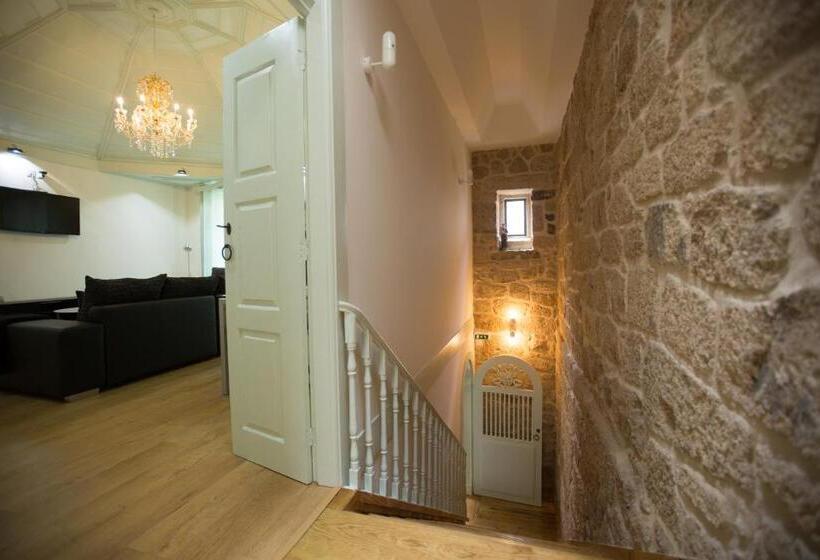 Общежитие Douro Village