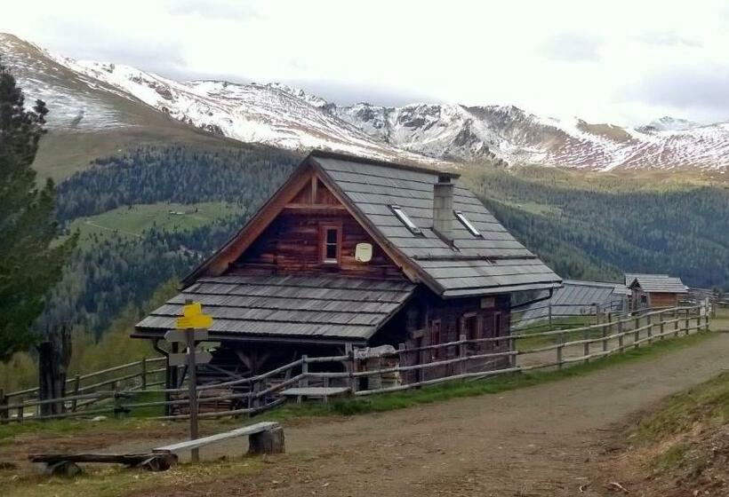 فندق صغير Hiasl Zirbenhütte