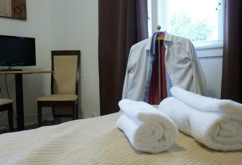 Azores Holidays House  B&b   Suites   Self Check In Keyboard