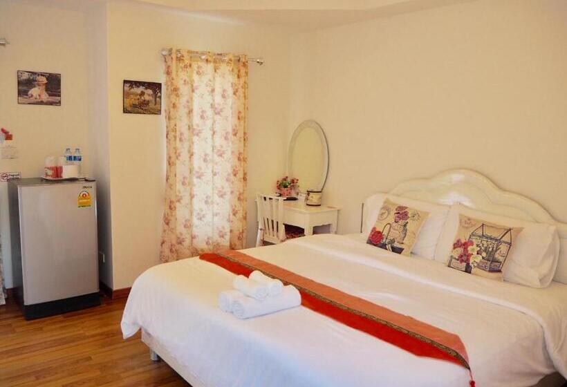 Bed and Breakfast Baan Sai Nam