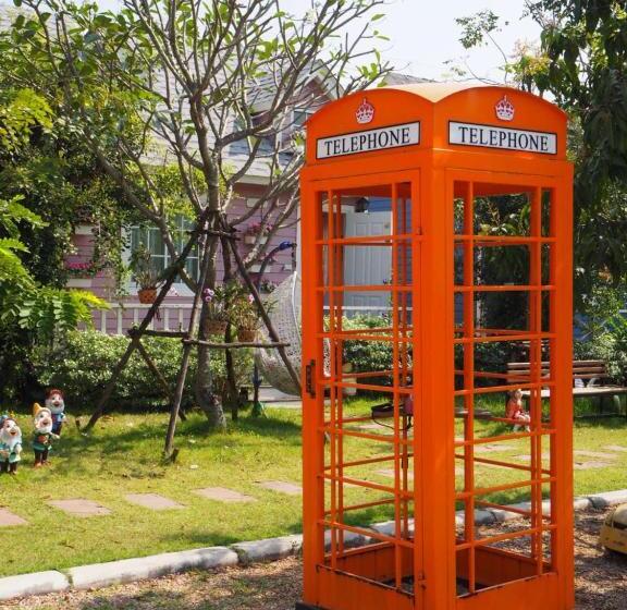 Bed and Breakfast Baan Sai Nam