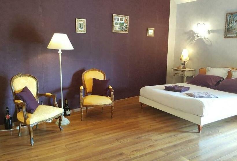 ベッドアンドブレックファースト Chambre D Hotes De La Loge