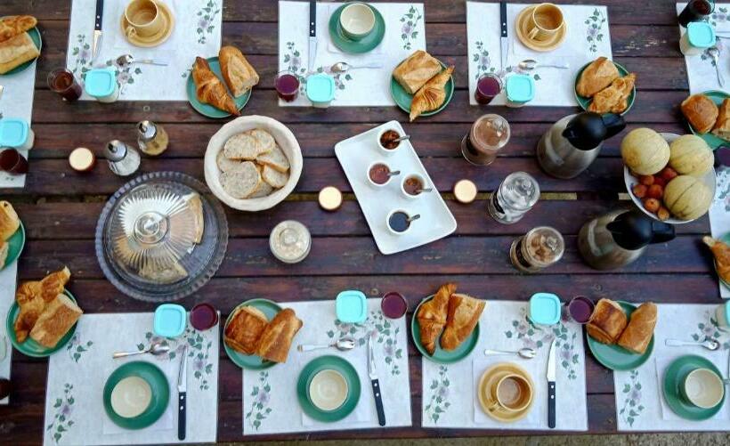 Bed and Breakfast Chez Lola Maison D Hôtes Corbières