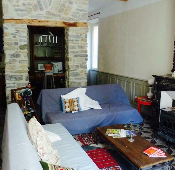 ベッドアンドブレックファースト Chez Lola Maison D Hôtes Corbières