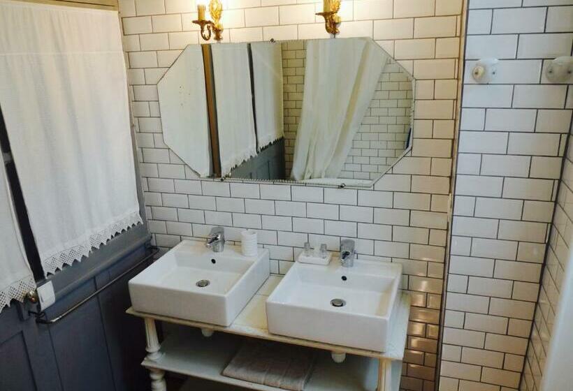 Bed and Breakfast Chez Lola Maison D Hôtes Corbières