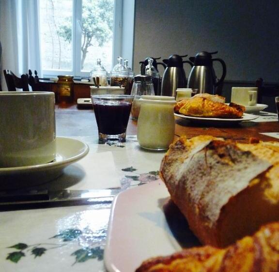 Bed and Breakfast Chez Lola Maison D Hôtes Corbières