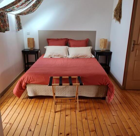 민박 Domaine De La Cour Vautier