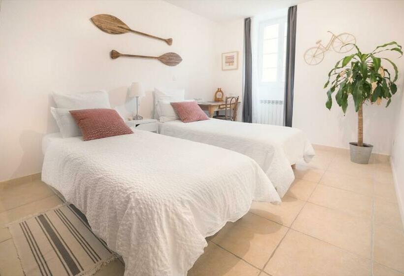 مبيت وإفطار H2o Chambres D Hôtes