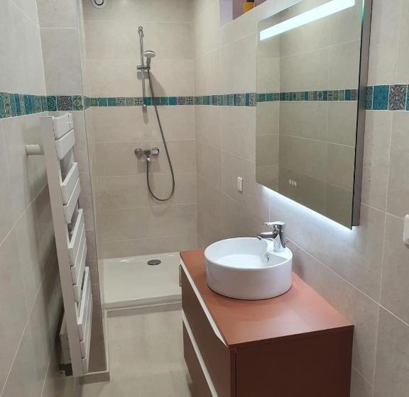 مبيت وإفطار H2o Chambres D Hôtes