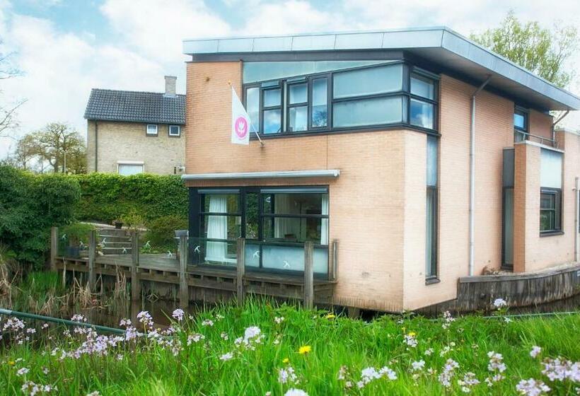 Bed And Breakfast Holter