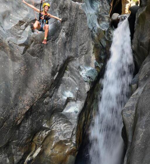 مبيت وإفطار Il Cortese