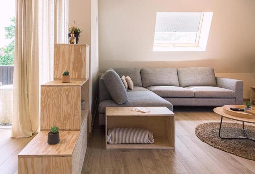 住宿加早餐  Jeanne