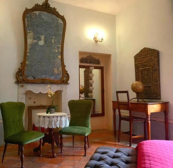 Bed and Breakfast La Casa Rosa