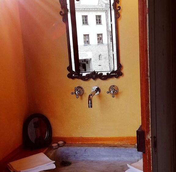 Bed and Breakfast La Casa Rosa