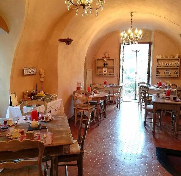 Bed and Breakfast La Casa Rosa