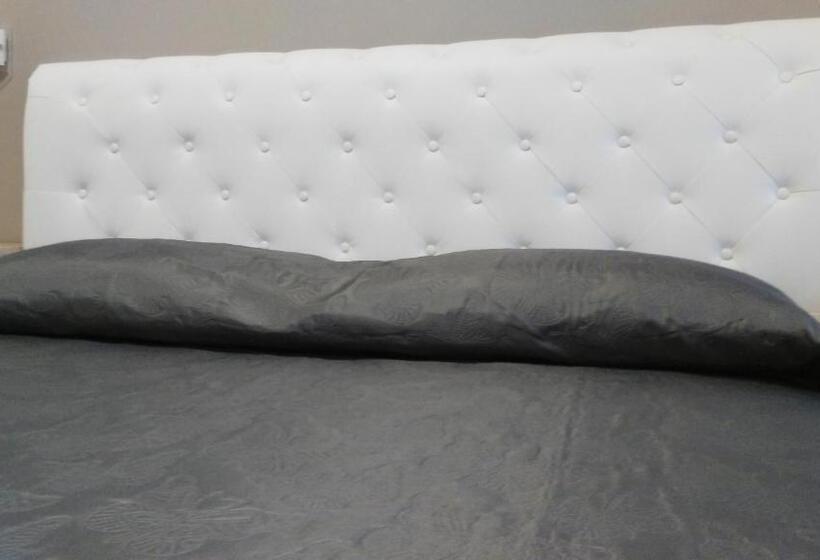 مبيت وإفطار La Suite