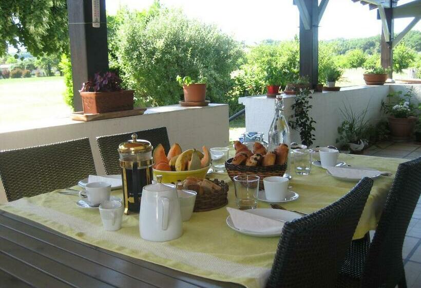 צימר Val De Costes