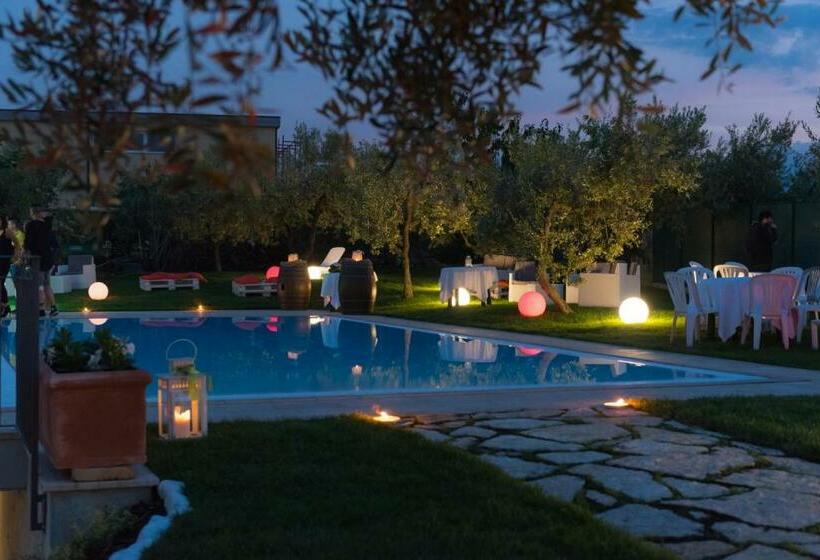 مبيت وإفطار Villa Emilia