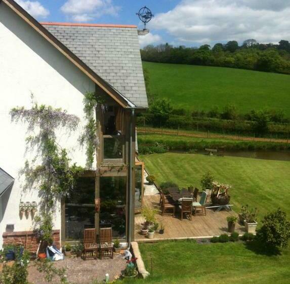 East Dunster Deer Farm B&b