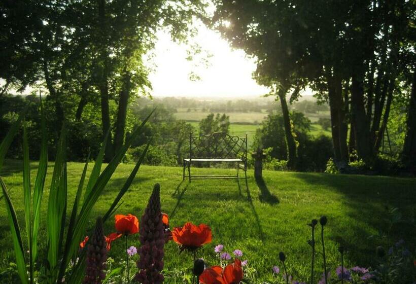 Folly Studio Bed And Breakfast