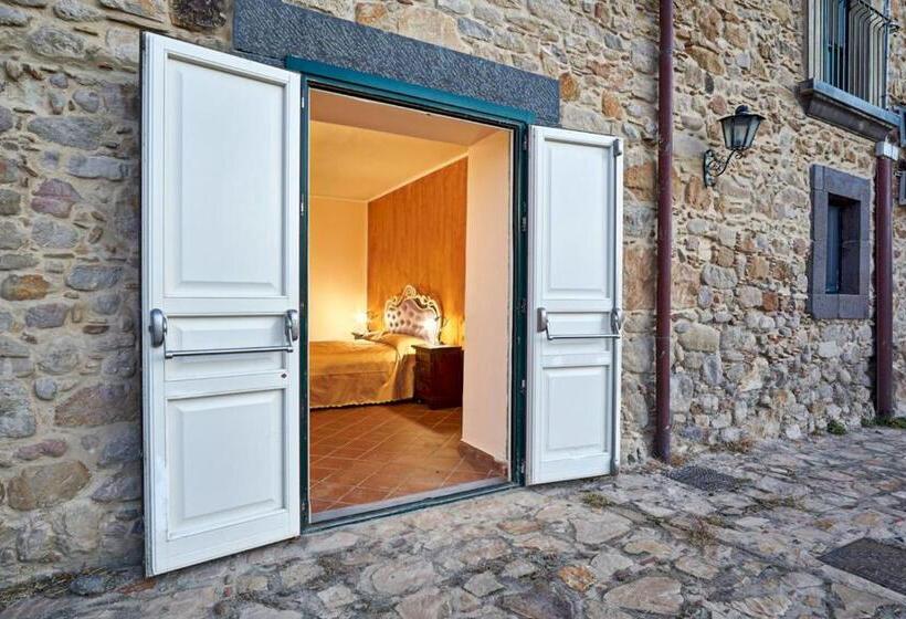 Отель Agriturismo Conte Ruggero