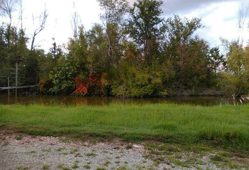 فندق Agriturismo Lucchetta